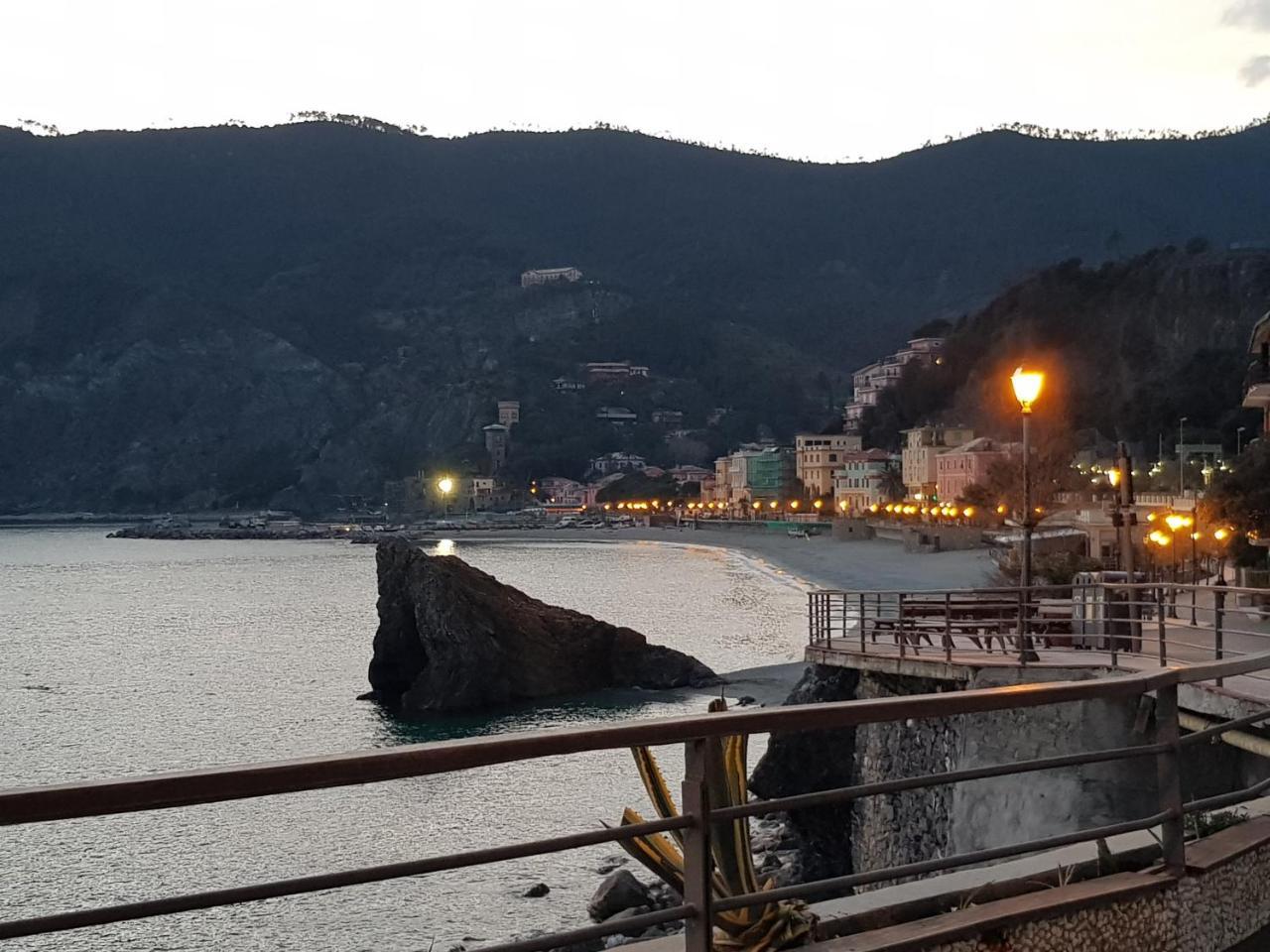 Stunning Seaview Apartment Monterosso al Mare Ngoại thất bức ảnh
